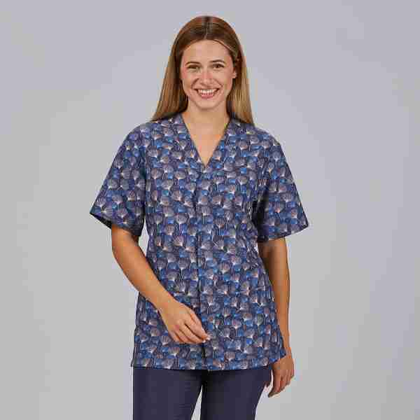 Blusa unisex c/botones estampada microfibra - Imagen 3